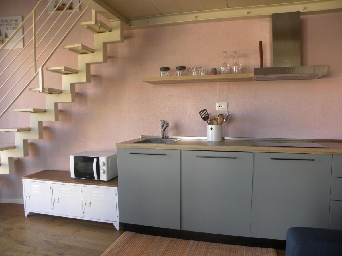 Apartamento Petra Magica San Pantaleo Exterior foto