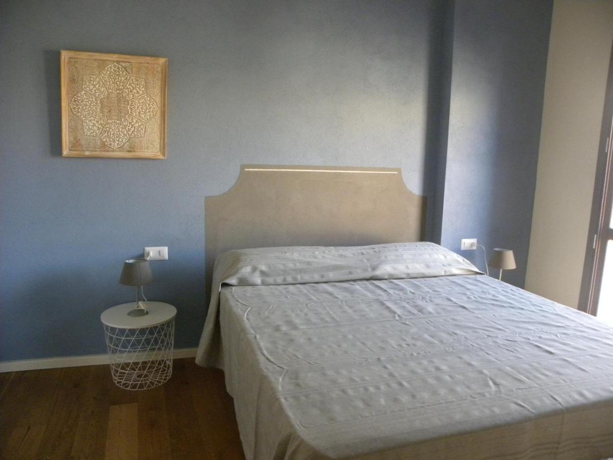 Apartamento Petra Magica San Pantaleo Exterior foto