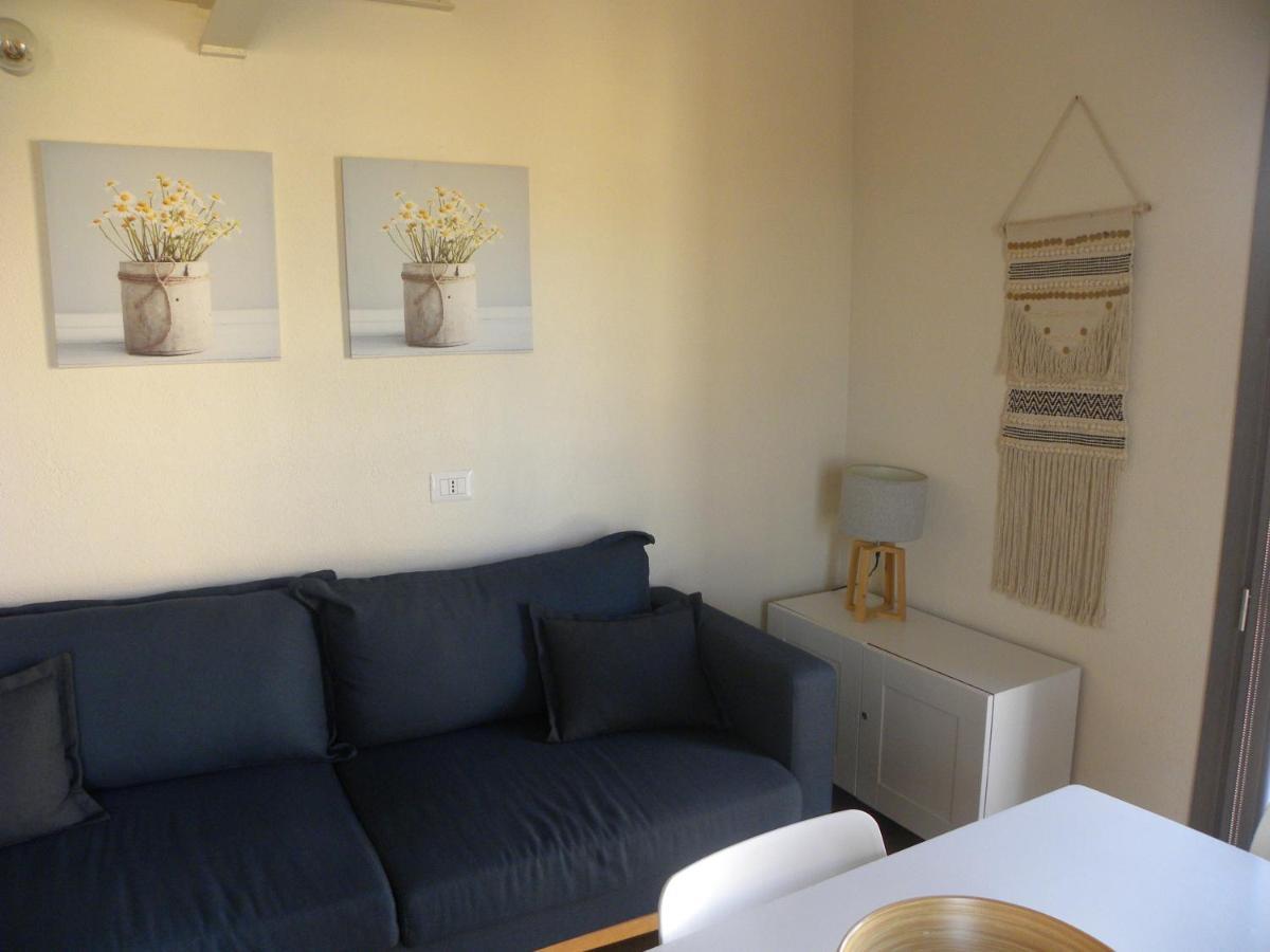 Apartamento Petra Magica San Pantaleo Exterior foto